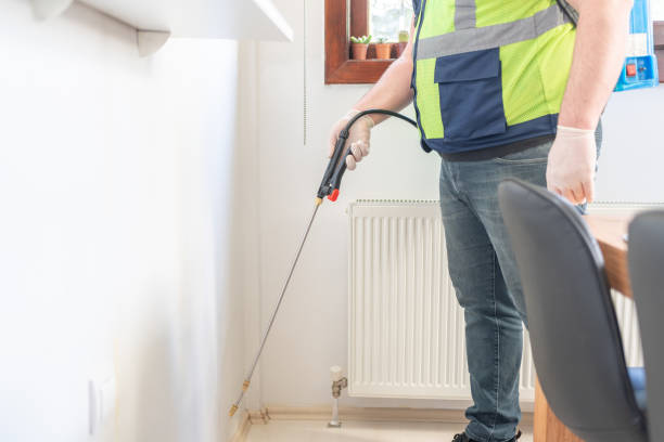 Best Exterminator Services  in Gibsonton, FL